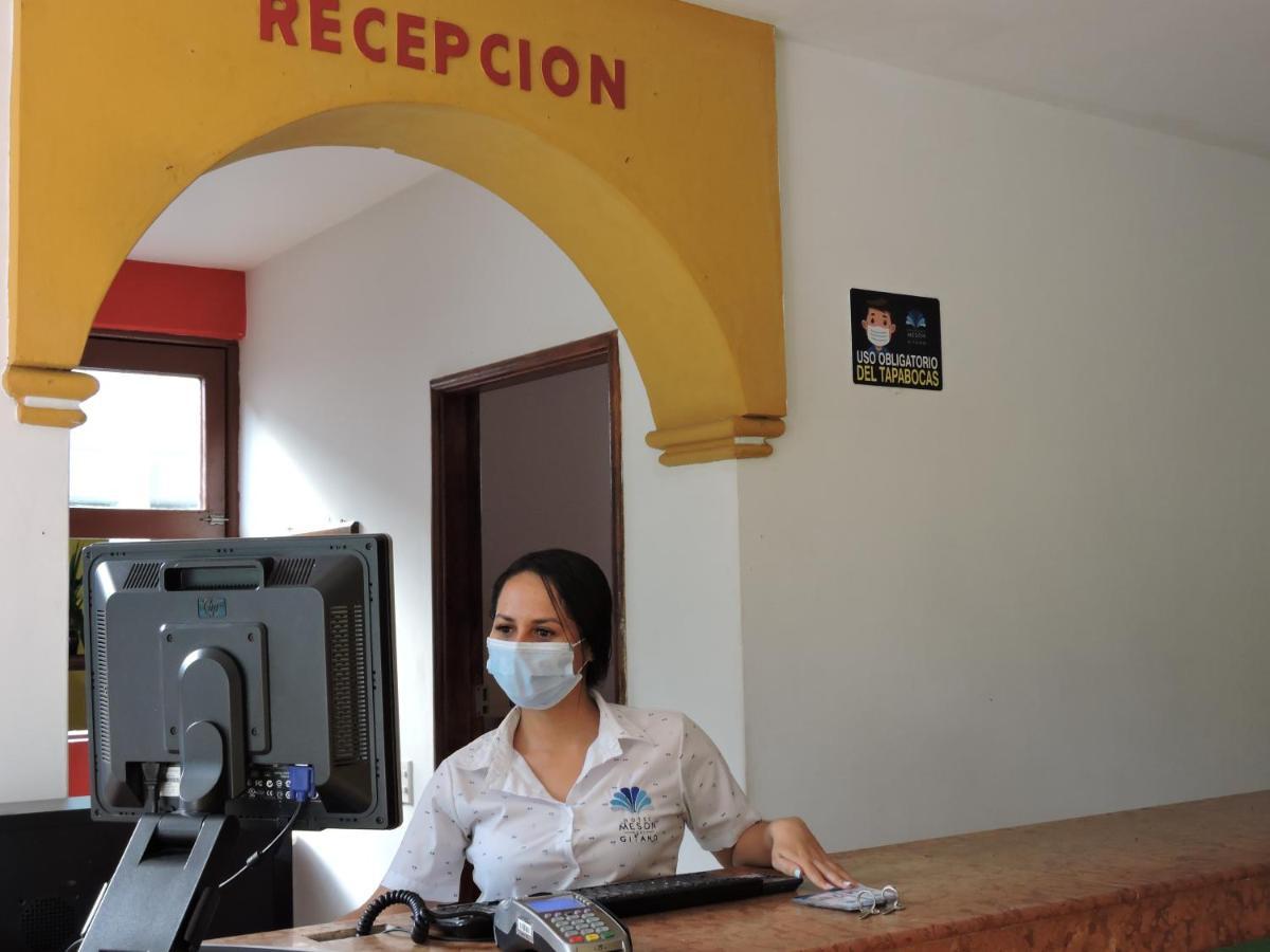 Hotel Y Restaurante Meson Del Gitano Каукасия Экстерьер фото